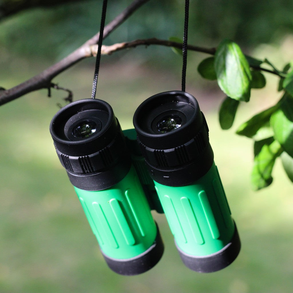 Naturforscher Moses Verlag Expedition Natur Fernglas