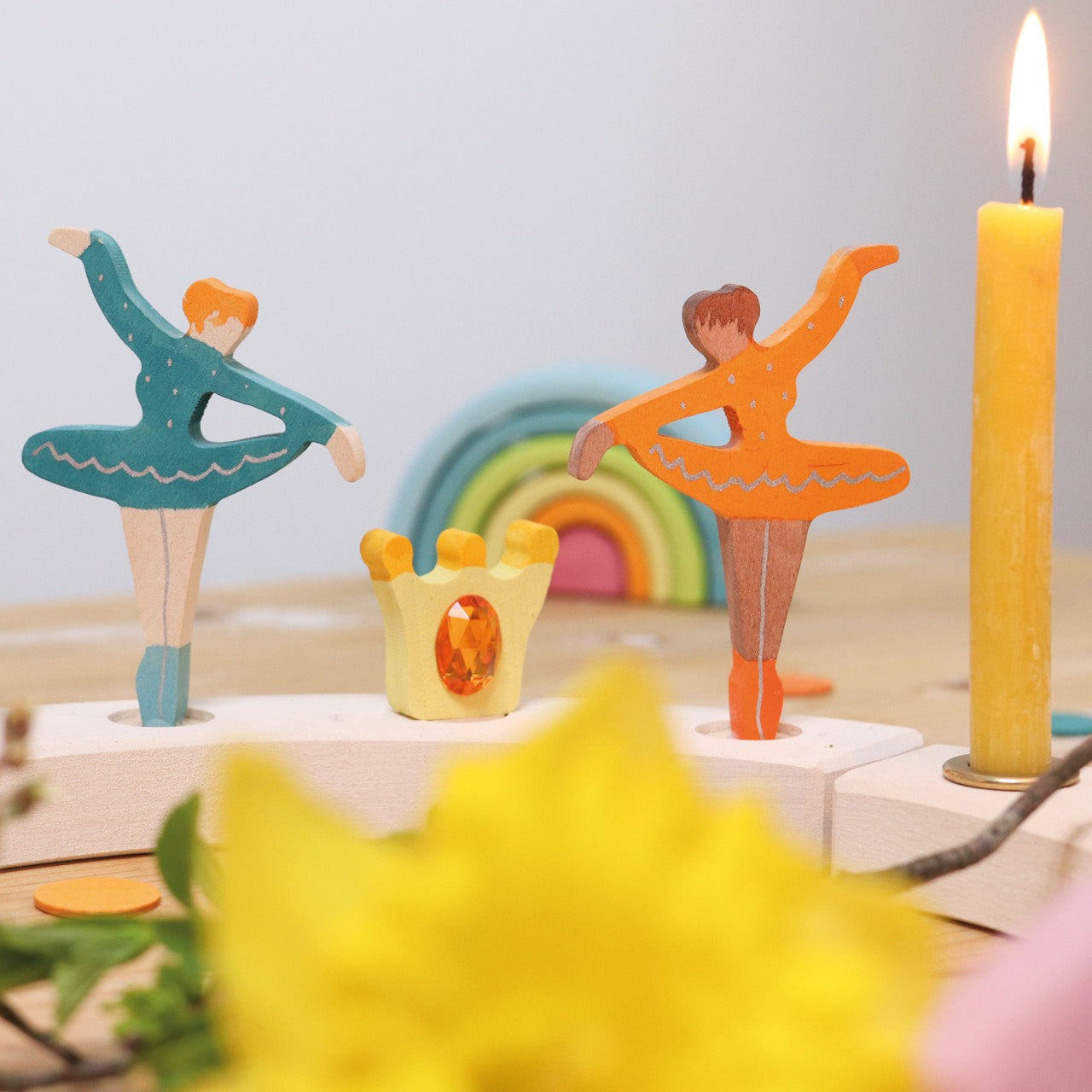 Geburtstagskranz GRIMM'S Spiel und Holz Design Steckfigur Ballerina Meeresbrise
