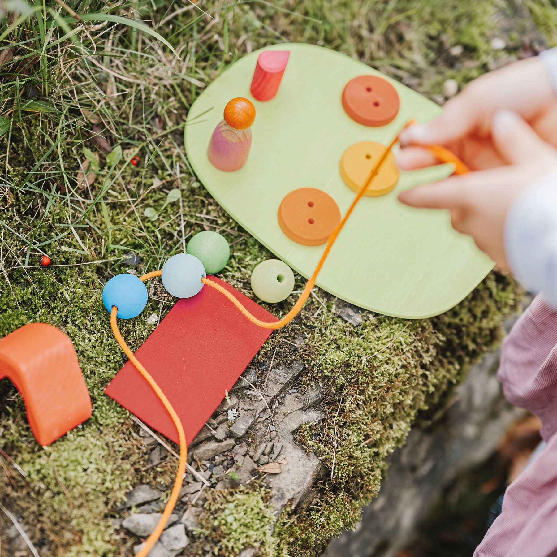 Open-ended Play GRIMM'S Spiel und Holz Design Spielwelt Blumenwiese