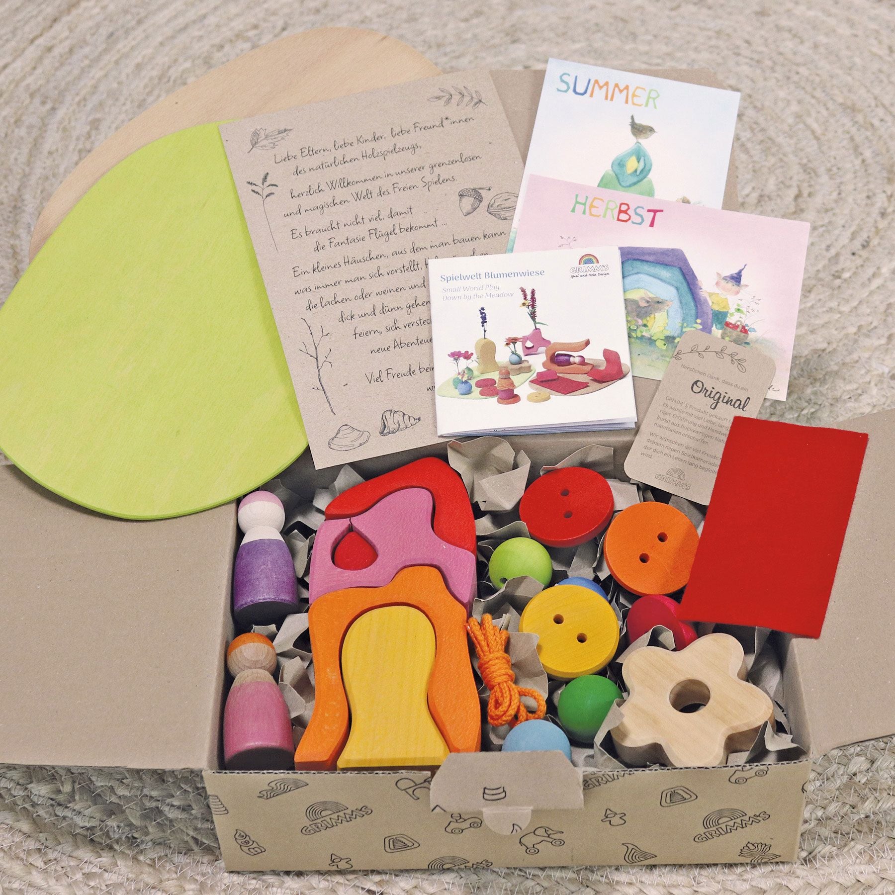 Open-ended Play GRIMM'S Spiel und Holz Design Spielwelt Blumenwiese