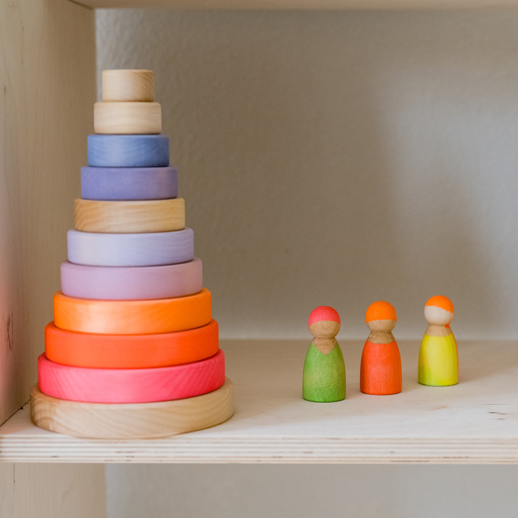 Stapelspiel GRIMM'S Spiel und Holz Design Scheibenturm Neonpink