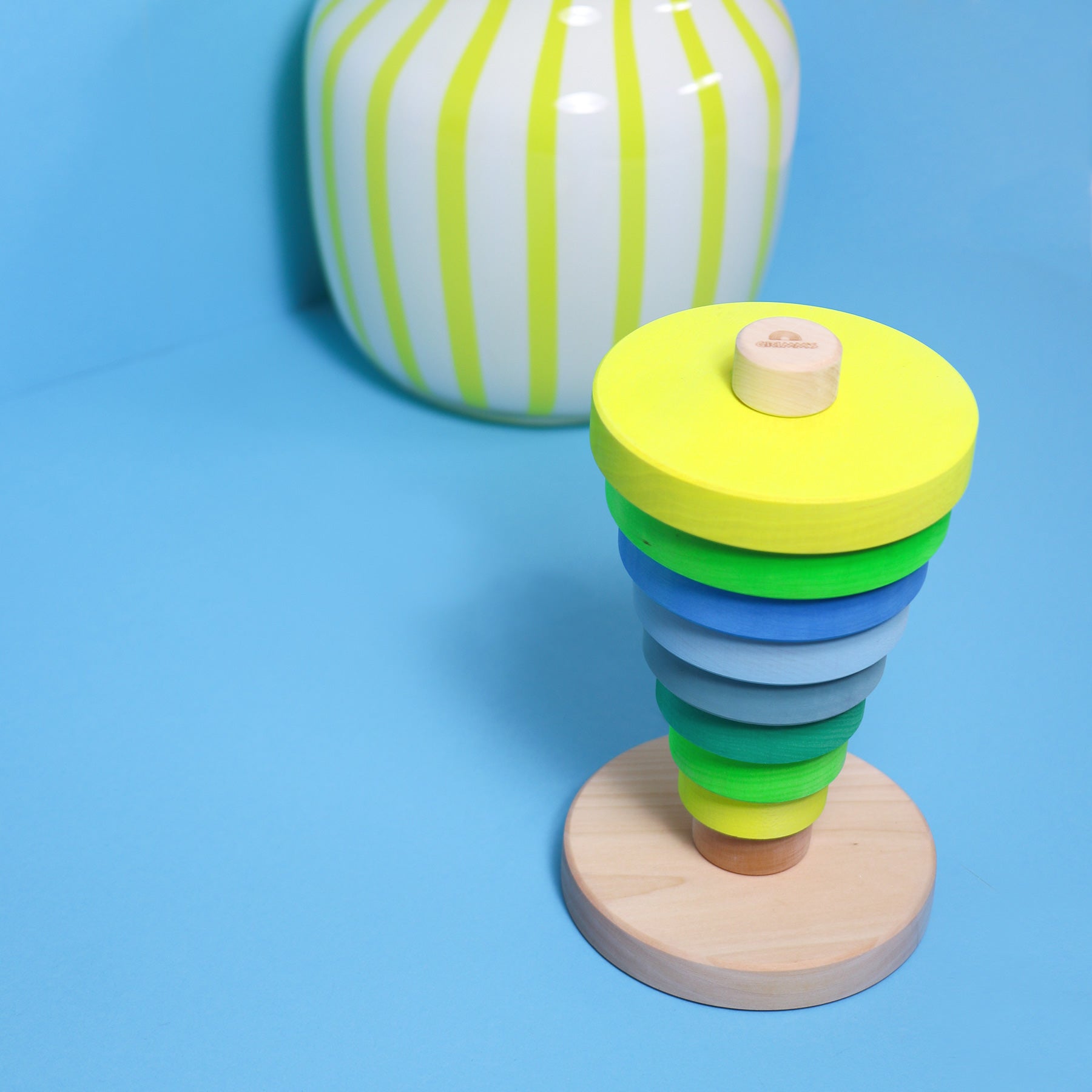 Stapelspiel GRIMM'S Spiel und Holz Design Scheibenturm Neongrün