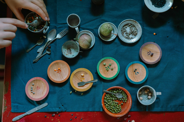 Open-ended Play Grapat Dishes