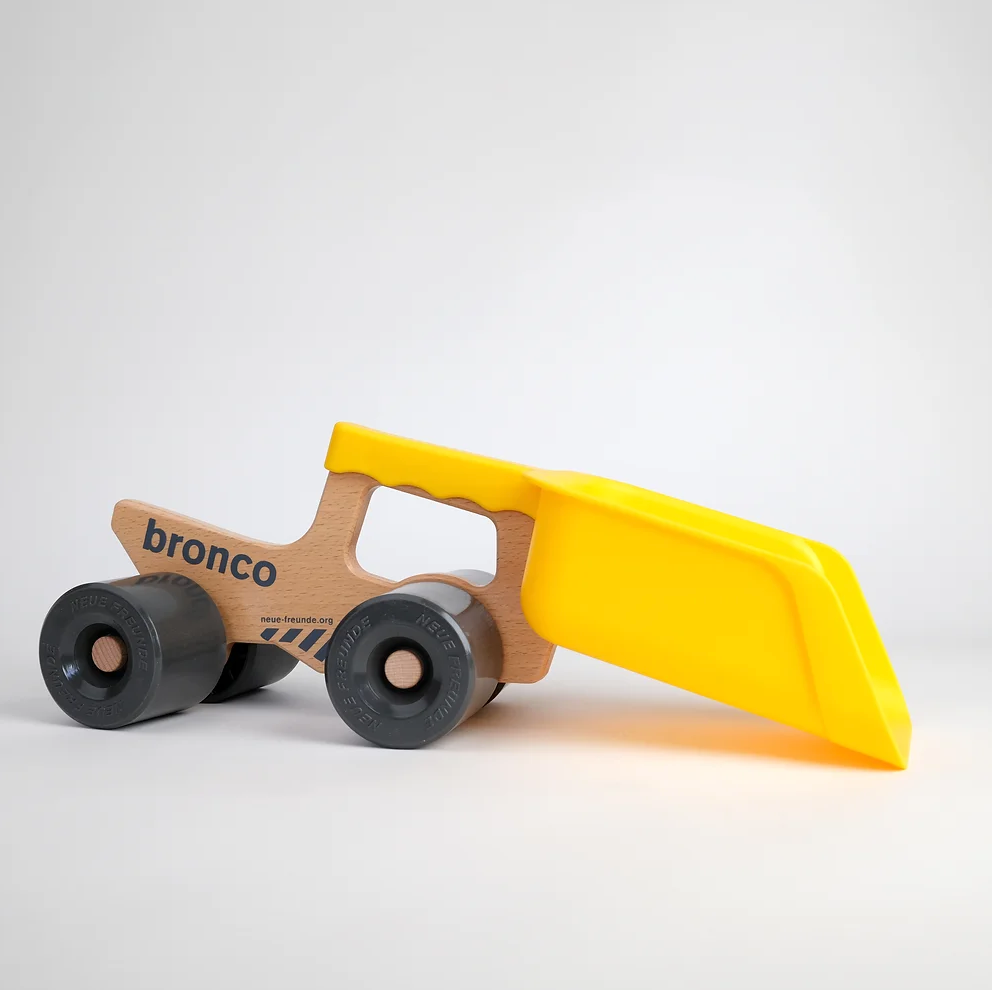 Neue Freunde BRONCO - der Schaufeltruck, der räumt richtig auf!