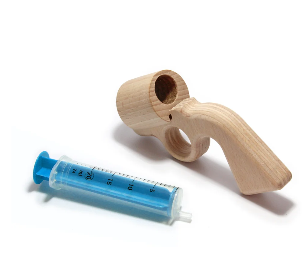 Neue Freunde Aqua Joe - die erste Wasserpistole aus Holz!