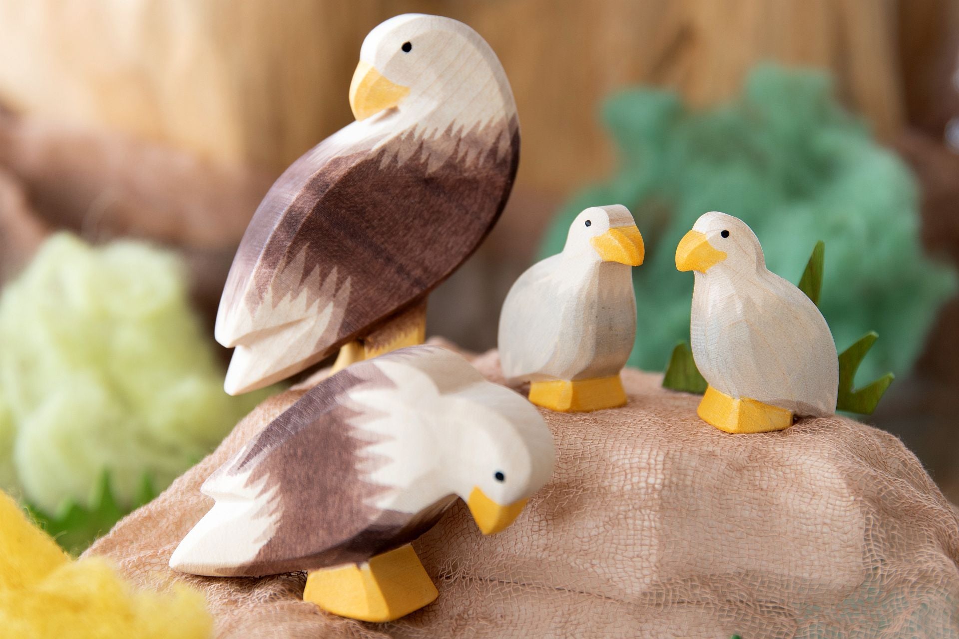 Holztiere & Figuren Ostheimer Holzspielzeug Seeadler stehend