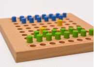 Spiele aus Holz Gerhards Spiel und Design Tremplin / Menos