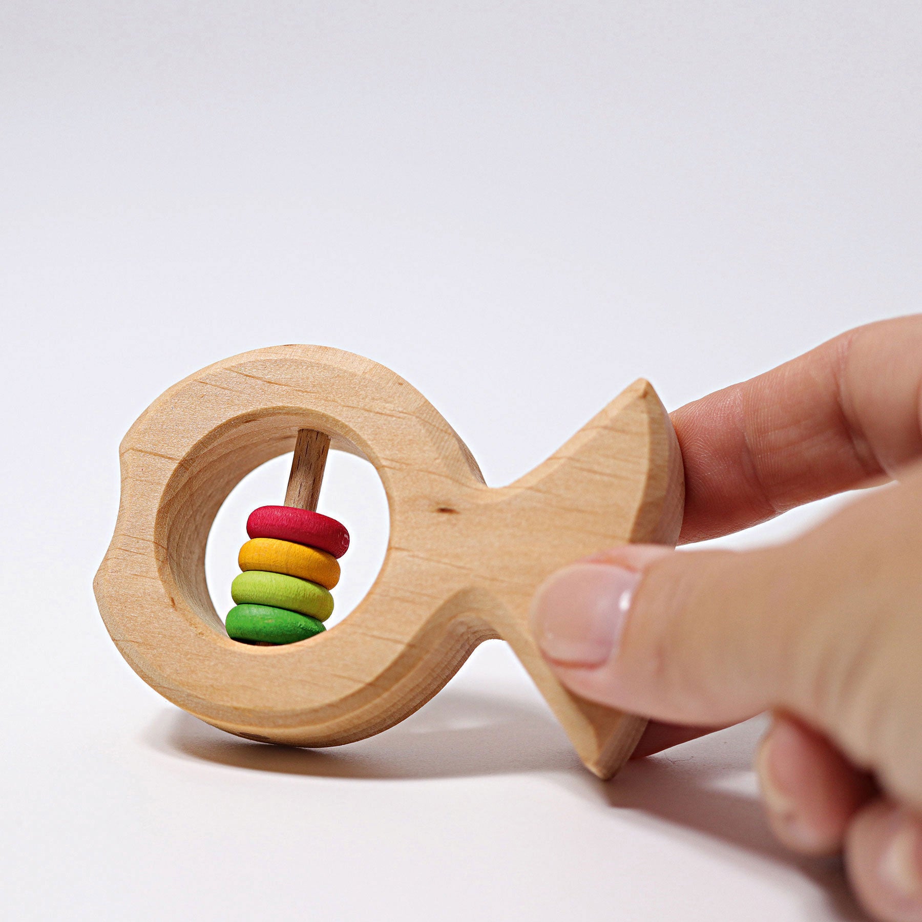 Rasseln GRIMM'S Spiel und Holz Design Rasselfisch Joschi