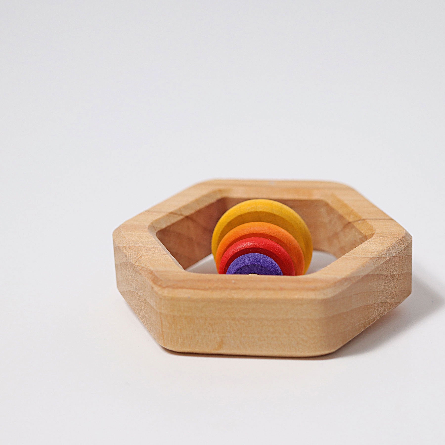 Rassel GRIMM'S Spiel und Holz Design Sechseck Rassel