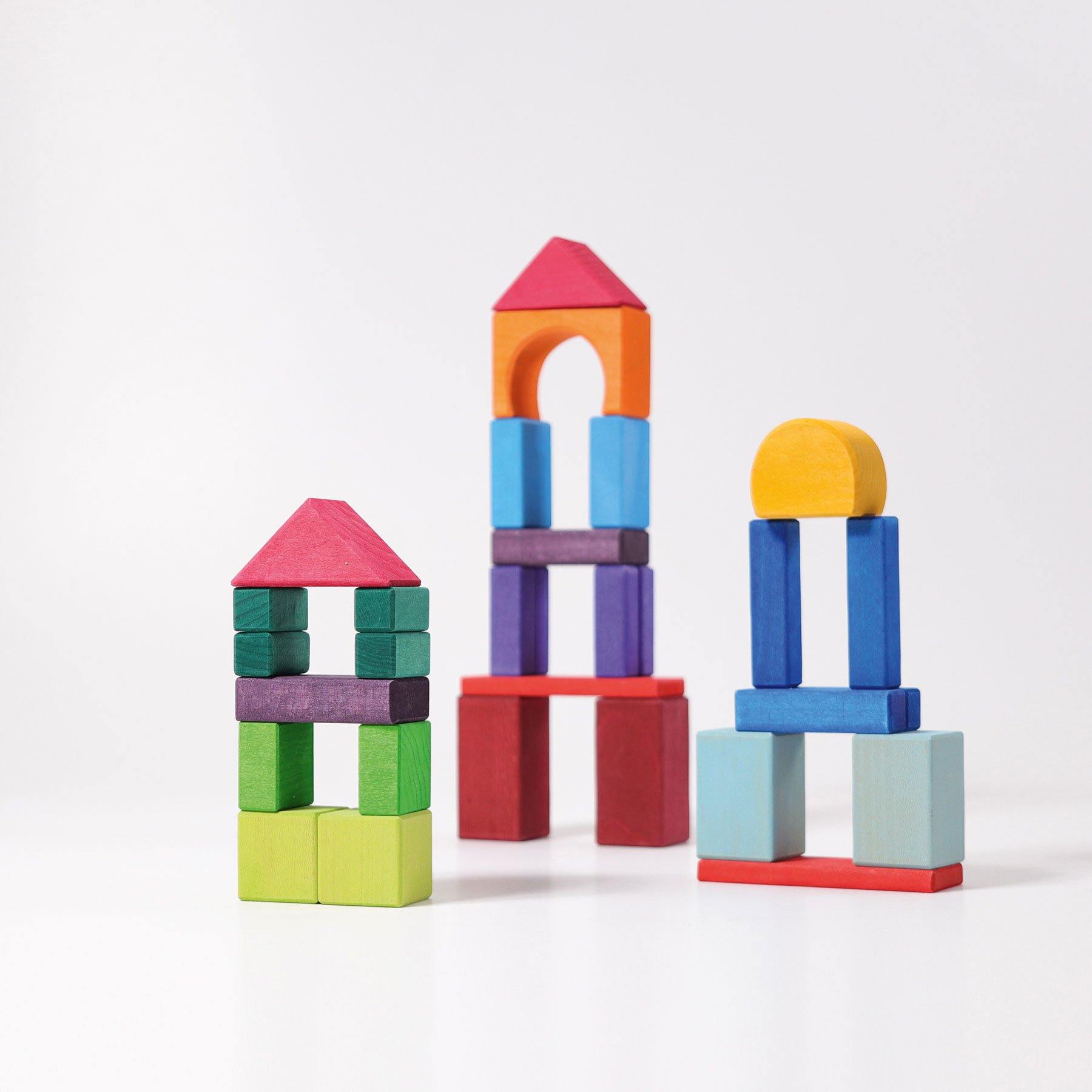 Bausteine GRIMM'S Spiel und Holz Design 30 bunte Geo-Klötze