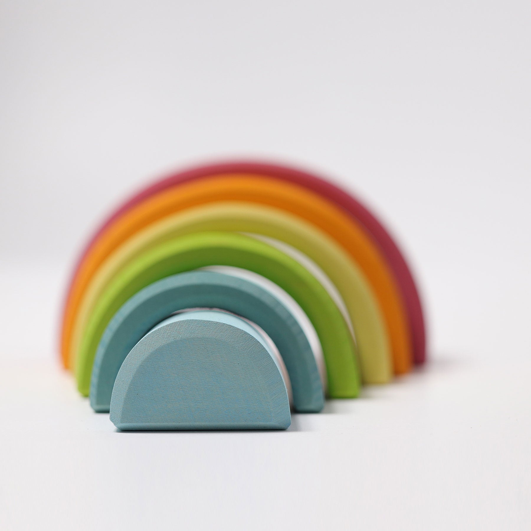 Open-ended Play GRIMM'S Spiel und Holz Design Regenbogen Pastell