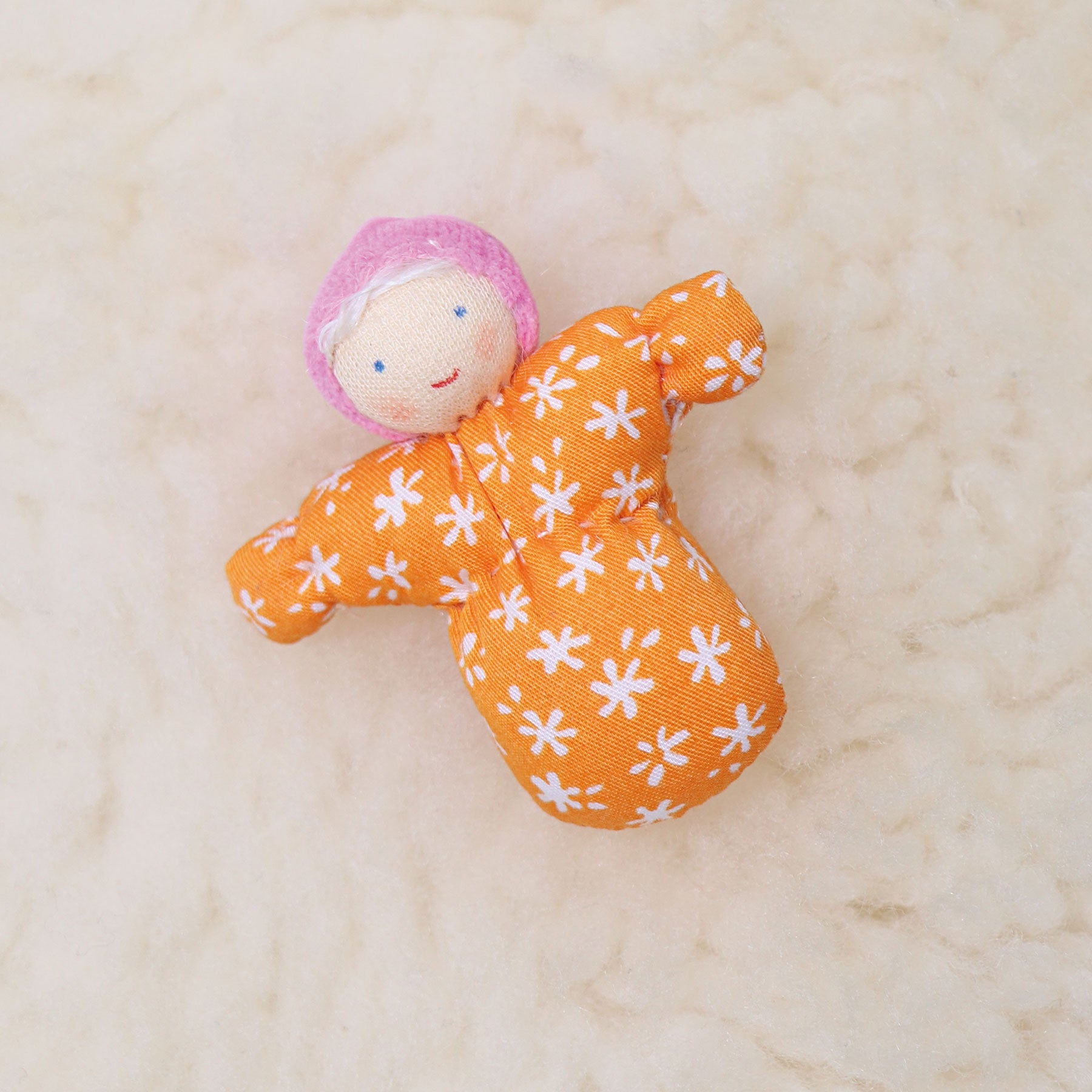 Puppe GRIMM'S Spiel und Holz Design Baby Mia