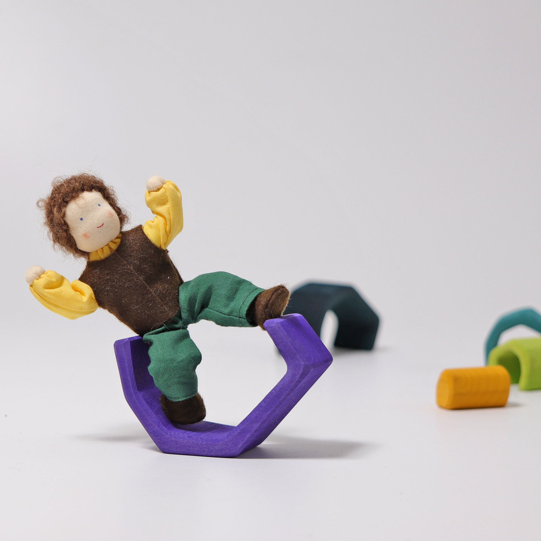 Puppe GRIMM'S Spiel und Holz Design Biegepüppchen Herr Erle