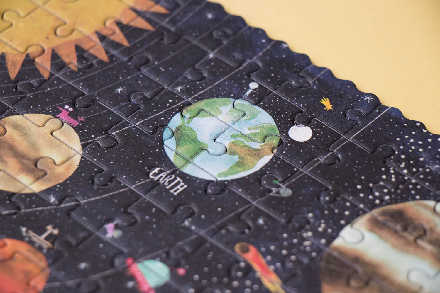Puzzle Londji Pocket Puzzle - Discover the Planets -100 pcs