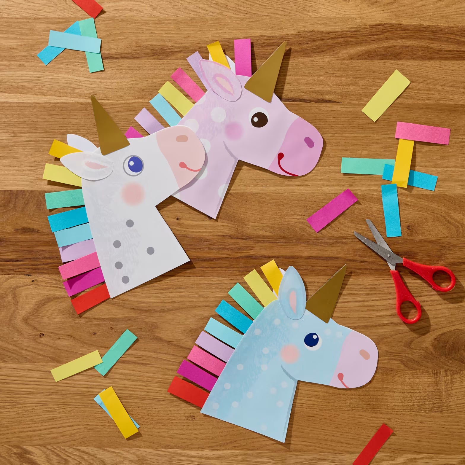 Basteln HABA Sachenmacher | Erstes Schneiden Regenbogen-Einhörner, Bastelset