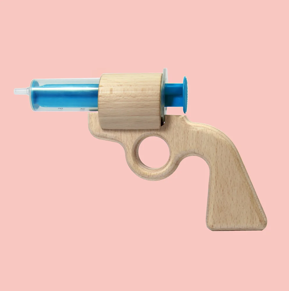 Aqua Joe - die erste Wasserpistole aus Holz!