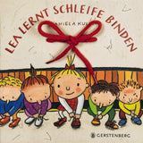 Lea lernt Schleife binden