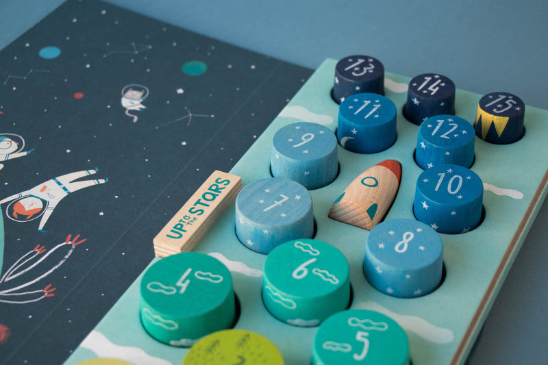 Wooden toy - Up to the stars
