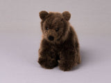Braunbär "Lümmel"  hockend  21 cm